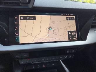 Audi A3 1.5 TSi 110kw Autom / LEER / NAVI / CAMERA / ZWARTE HEMEL picture 18