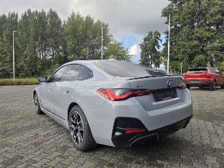 BMW i4 M-50 400KW  X-Drive / PANO / HEAD UPP / BROOKLYN GRAU picture 3