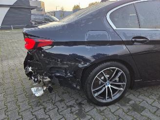 BMW 5-serie 520e P-HEV M-SPORT / 72 DKM picture 11