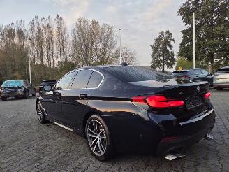 BMW 5-serie 520e P-HEV M-SPORT / 72 DKM picture 3