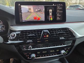 BMW 5-serie 520e P-HEV M-SPORT / 72 DKM picture 21