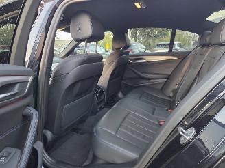 BMW 5-serie 520e P-HEV M-SPORT / 72 DKM picture 17
