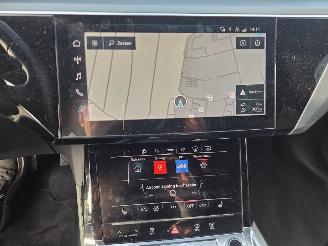 Audi Q8 E-tron S-LINE  Quattro 250kw / 95 Ah / Luchtvering picture 25