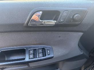 Volkswagen Polo 1.9 TDi picture 8
