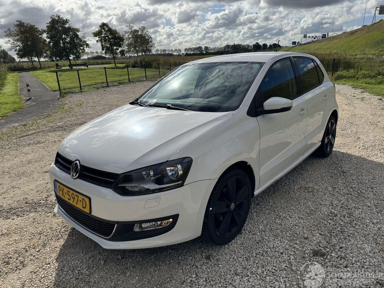 Volkswagen Polo 1.2 TSI Highline/clima/navi