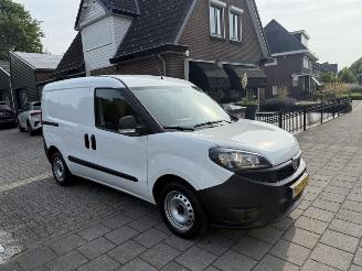 Fiat Doblo Cargo 3 persoons 1.6 MJ L1H1 picture 3