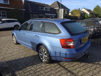 Skoda Octavia Combi 1.0 TSI Grt Amb. Bns picture 7