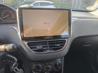Peugeot 2008 1.2 PureTech Active picture 14