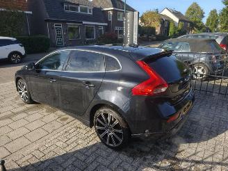 Volvo V-40 1.6 T4 Summum picture 6