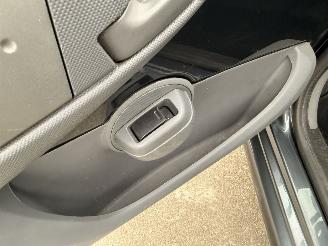 Toyota Aygo | AIRCO | APK TOT SEPT-2026 | RIJDENDE AUTO !! picture 13