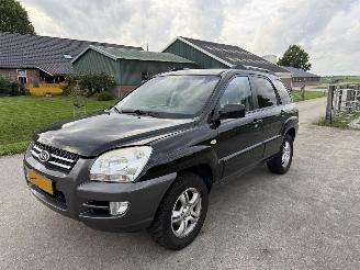 Vaurioauto  passenger cars Kia Sportage 2.0 CVVT COMFORT | TREKHAAK | CRUISE | AIRCO 2006/1
