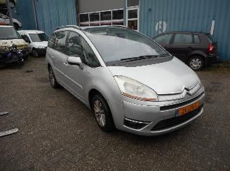 Citroën C4-picasso 1.6 Benzine picture 2