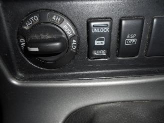 Nissan Path-finder 2.5 Diesel 4x4 picture 15