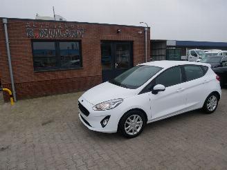 Voiture accidenté Ford Fiesta COOL&CONNECT 2019/6