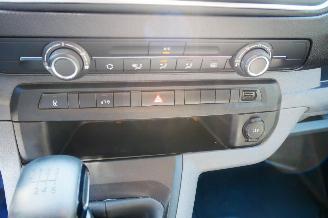Opel Vivaro  picture 21