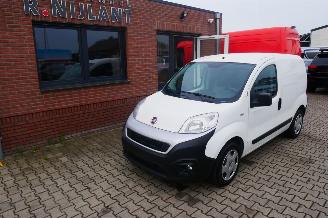 Käytettyjen commercial vehicles Fiat Fiorino SX AIRCO NAVIGATIE 2018/1