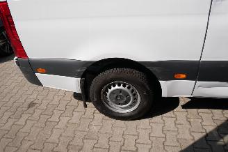Mercedes Sprinter L2H2 RWD picture 11