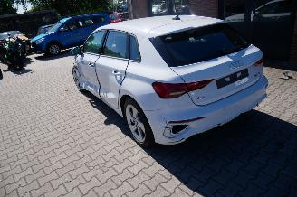 Audi A3 35 TDI SPORTBACK S-LINE LEER LED picture 4