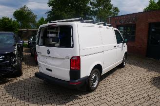 Volkswagen Transporter T6 4-MOTION picture 3