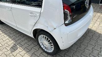 Volkswagen Up! high up! picture 5