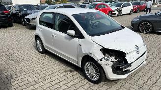 Volkswagen Up! high up! picture 3