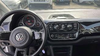 Volkswagen Up! high up! picture 14