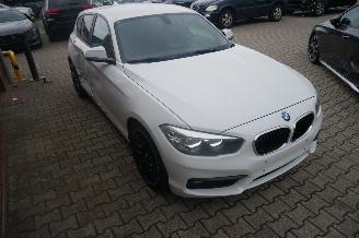 BMW 1-serie 118 D ADVANTAGE AUTOMAAT picture 2