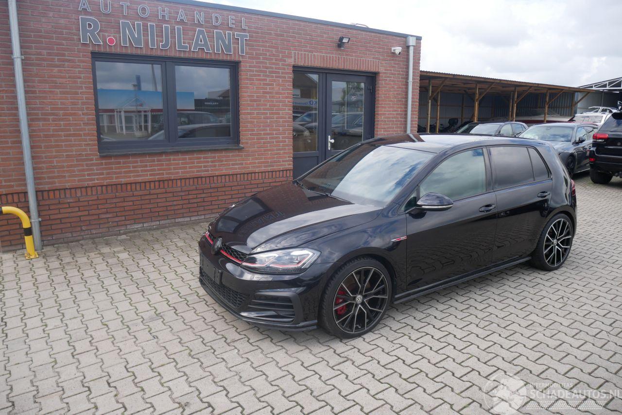 Volkswagen Golf GTI PERFORMANCE DSG LED PANORAMADAK ACC