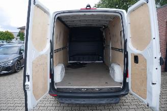 Mercedes Sprinter L2H1 picture 11