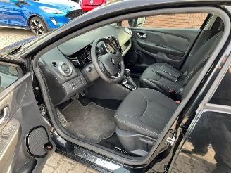 Renault Clio  picture 13
