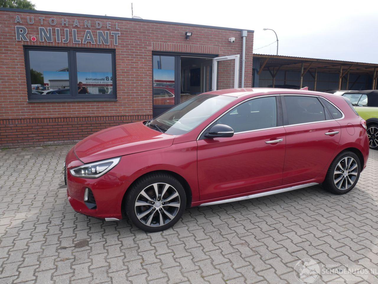 Hyundai I-30 