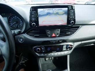 Hyundai I-30  picture 16