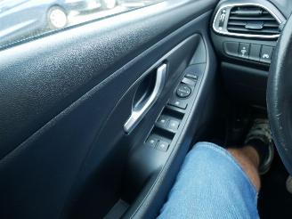 Hyundai I-30  picture 15