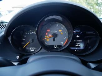 Porsche 718 Cayman GT4 ALCANTARA 309 KW MIAMIBLAUW picture 15
