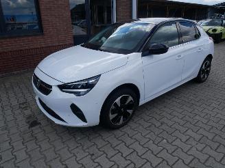 Opel Corsa-E ELEGANCE picture 2