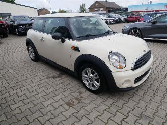 Mini One  picture 3