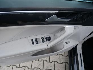 Volkswagen Tiguan 4-MOTION HIGHLINE R-LINE PANO LEER LED ACC VIRTUAL COCKPIT picture 16