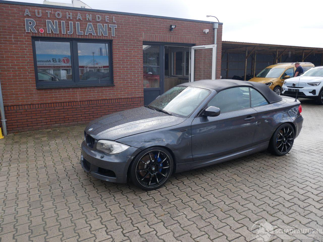 BMW 1-serie 135i CABRIO M-SPORT XENON LEER