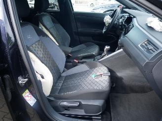 Volkswagen Taigo R-LINE DSG picture 17