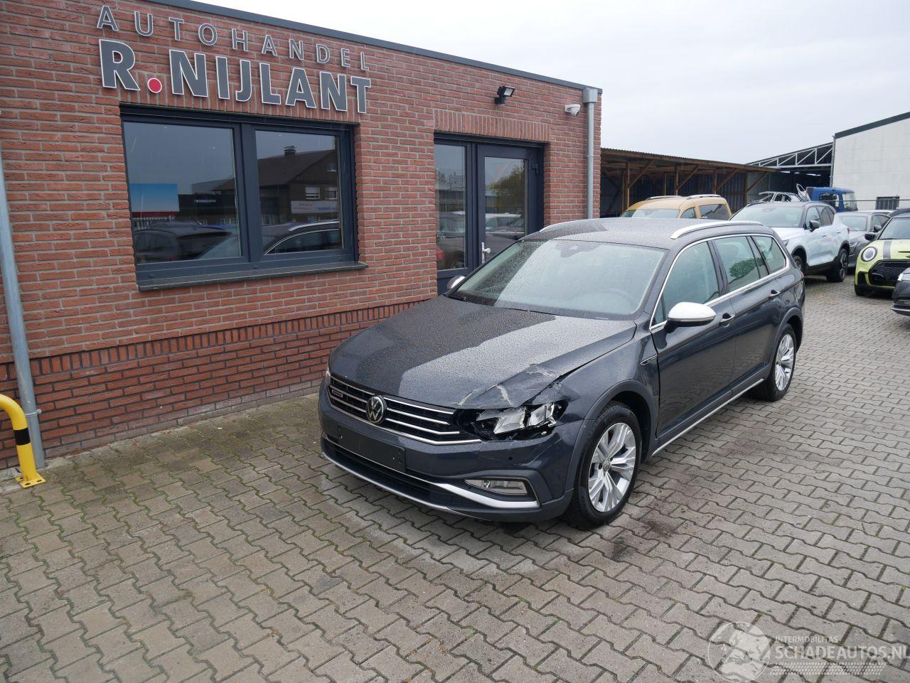 Volkswagen Passat 2.0 TDI DSG 4-MOTION ALLTRACK ACC