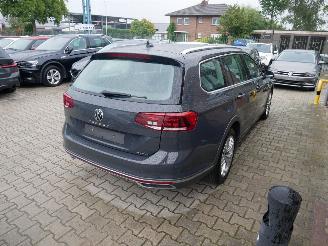 Volkswagen Passat 2.0 TDI DSG 4-MOTION ALLTRACK ACC picture 3