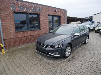 Coche accidentado Volkswagen Passat 2.0 TDI DSG 4-MOTION ALLTRACK ACC 2021/3