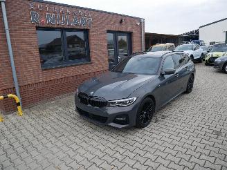 uszkodzony samochody osobowe BMW 3-serie 330 D M-SPORT HUD ACC X-DRIVE LASER ALCANTARA 2020/6