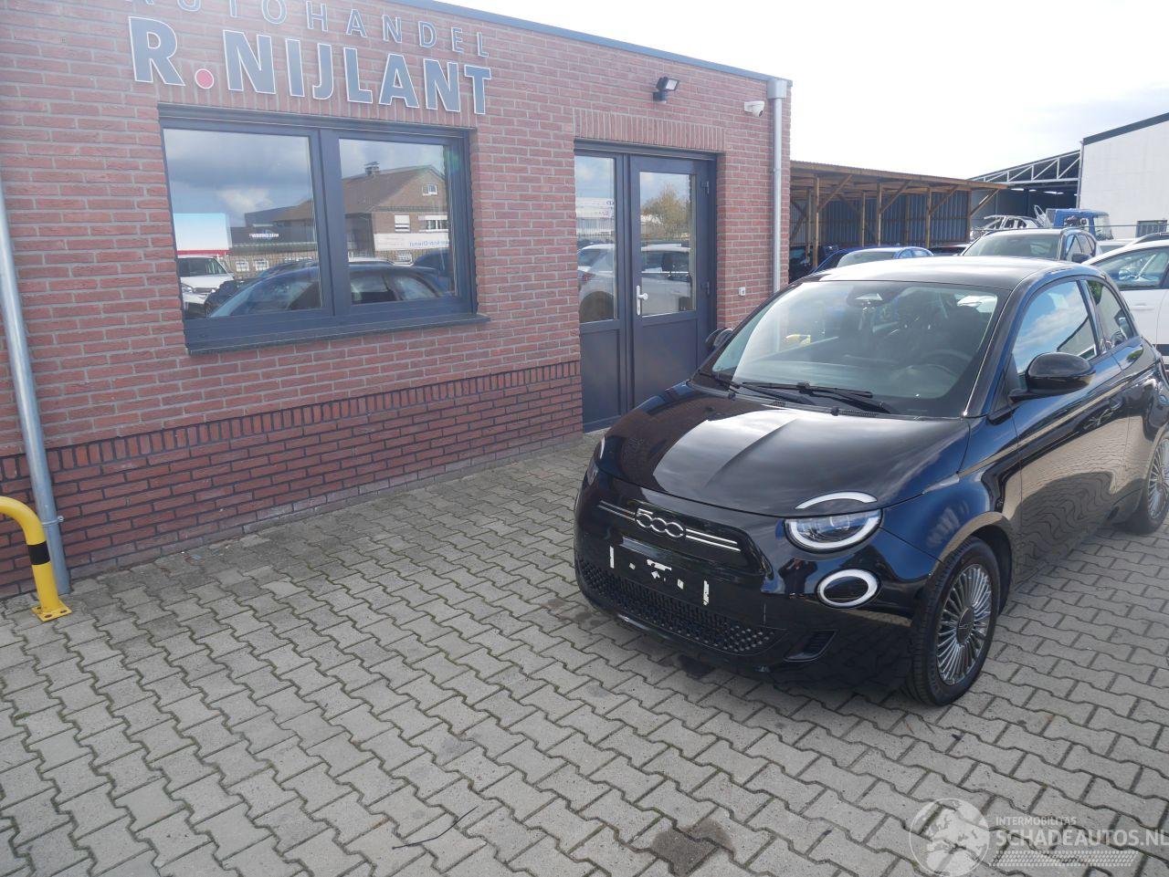 Fiat 500E ICON