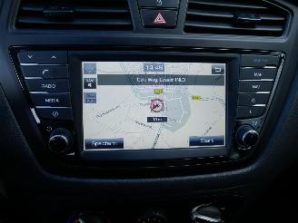 Hyundai I-20  picture 17