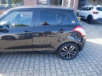 Suzuki Swift  picture 5