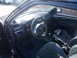 Suzuki Swift  picture 8