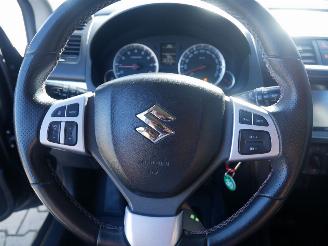 Suzuki Swift  picture 14