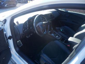 Seat Leon ST FR CUPRA 300 4 DRIVE PANORAMADAK LED ALCANTARA picture 9