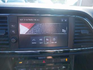 Seat Leon ST FR CUPRA 300 4 DRIVE PANORAMADAK LED ALCANTARA picture 23
